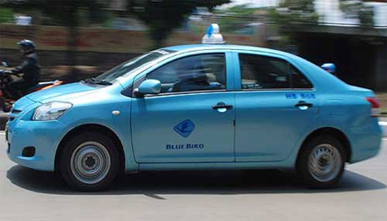 Taksi Blue Bird
